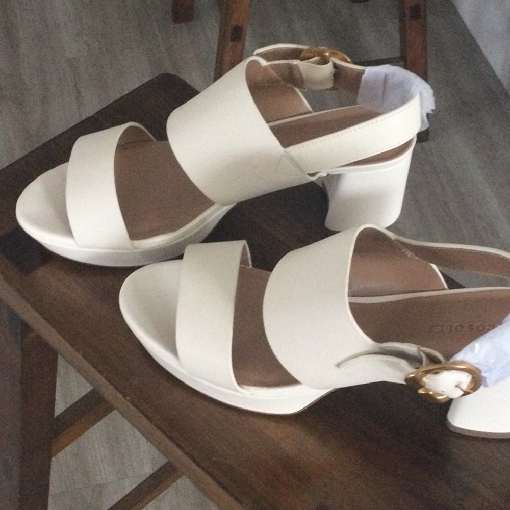 Aerosoles Camera Eggshell leather shoes